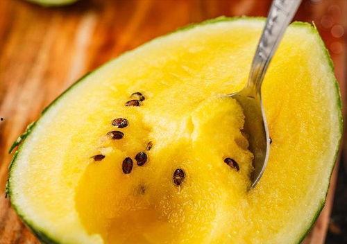 吃黄瓤瓜好吗,黄瓤瓜的营养价值与食用益处解析