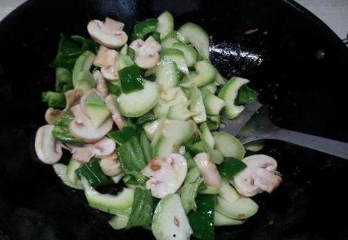 梦见老婆吃白瓜,老婆吃白瓜的寓意与启示